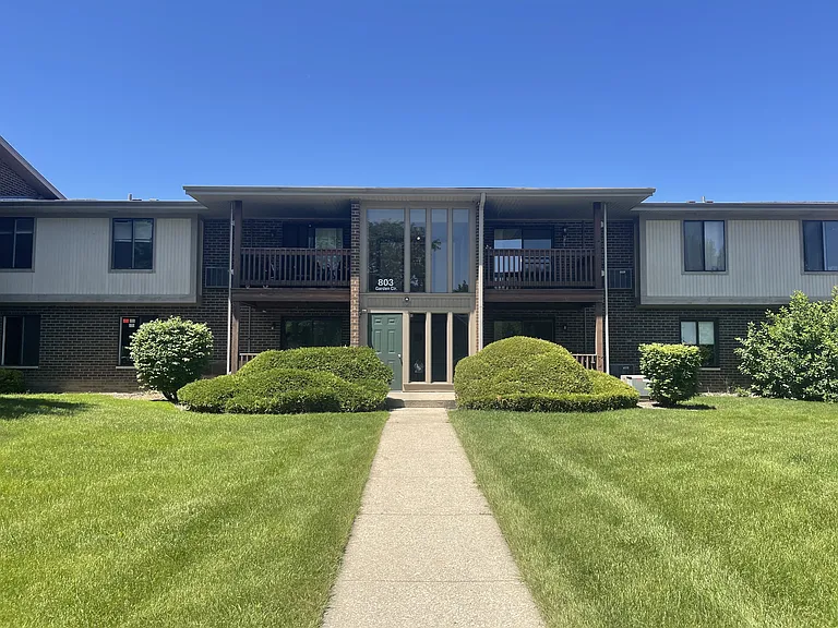 803 Garden Cir #1-7A — Photo 1