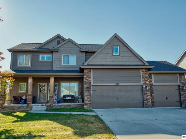 17307 Grand Ave, Omaha, NE 68116