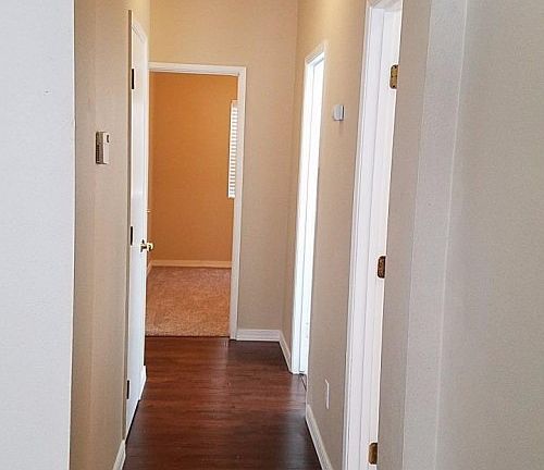 2nd image of 4140 E Laurel Ave