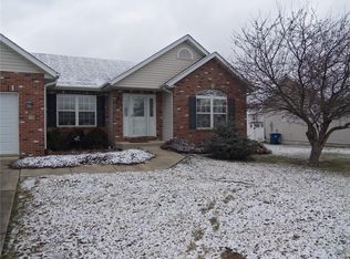 79 Stonebrooke, Troy, IL 62294