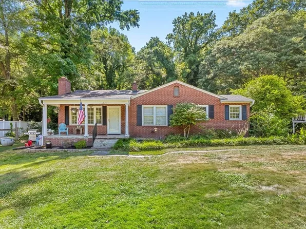 522 Forest Ln, Belton, SC 29627