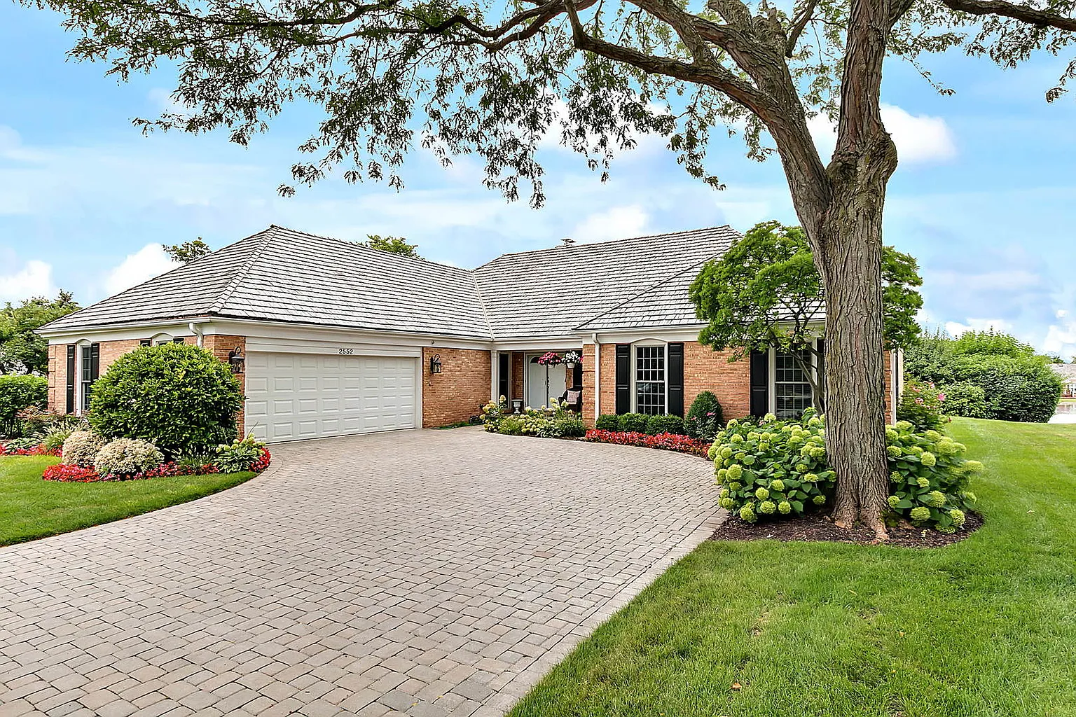 2552 Indian Ridge Ct photo 1