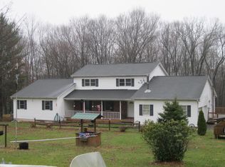 1267 Mountain Rd, Shickshinny, PA 18655