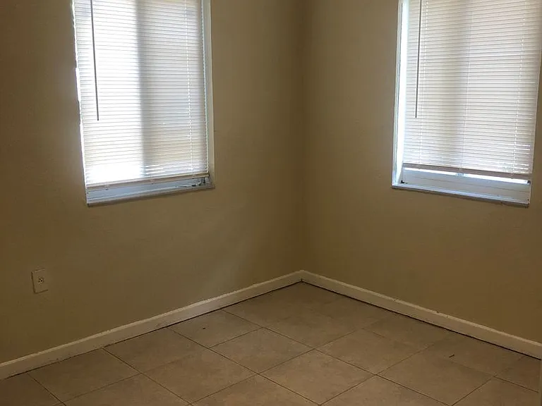 3460 Charleston Blvd — Photo 9