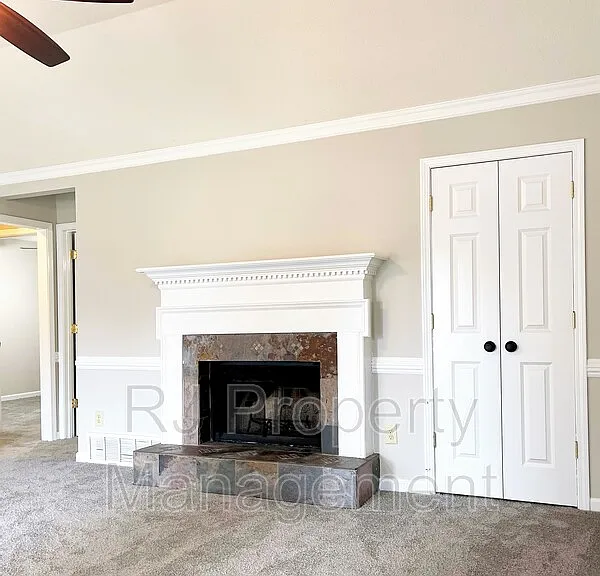 1079 Harpeth Dr — Photo 4