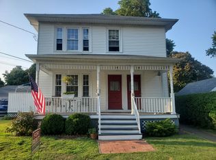 60-62 Firglade Ave #1, Riverside, RI 02915