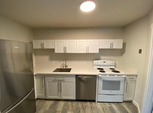 360 Cumberland Ave #5, Portland, ME 04101