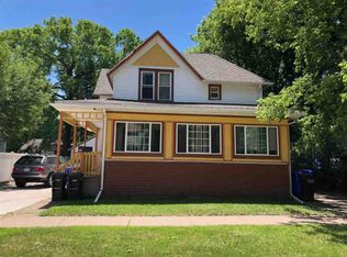 839 E North St, Appleton, WI 54911