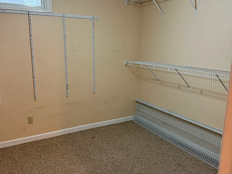 6 Valley View Dr — Photo 28