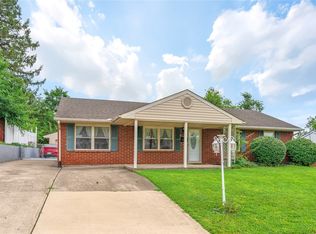 98 Moore Dr, Franklin, OH 45005