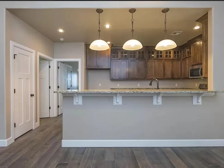 Del Norte Duplexes — Photo 12
