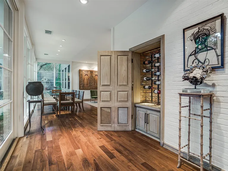 3610 Congress Ave — Photo 17