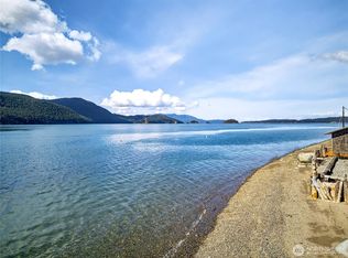 5132 W Shore Rd, Anacortes, WA 98221