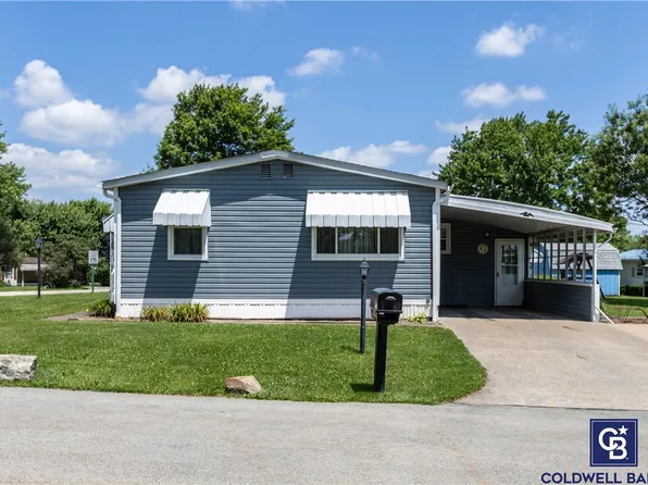 437 Blue Jay Ln, Apollo, PA 15613