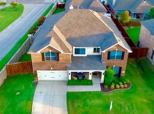 401 Sodbury Ct, Roanoke, TX 76262