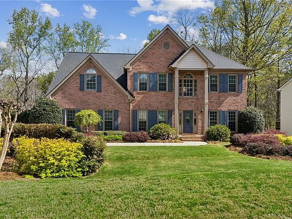 3rd image of 4475 Signal Ridge Ct