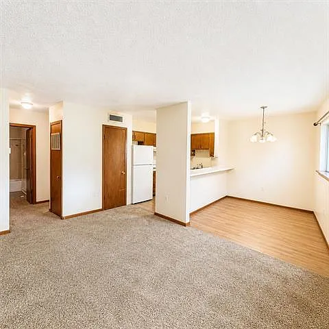 106 E 3rd St #12 — Photo 3