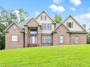 233 French Hill Rd, Tennessee Ridge, TN 37178