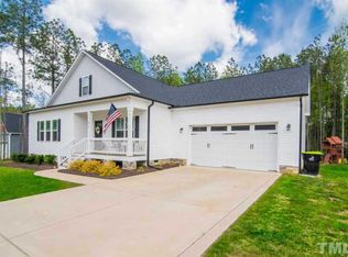 276 Fender Dr, Zebulon, NC 27597