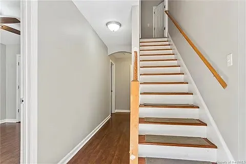 6195 Richmond Rd — Photo 7