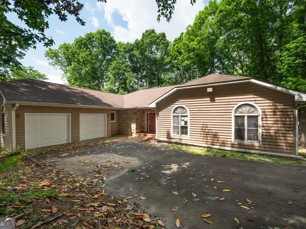 3245 W Anderson Dr, Lithia Springs, GA 30122