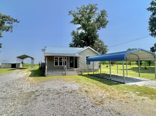 676 Weakley Creek Rd, Lawrenceburg, TN 38464