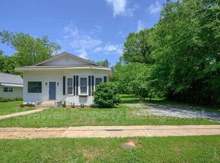 210 E College St, Columbiana, AL 35051