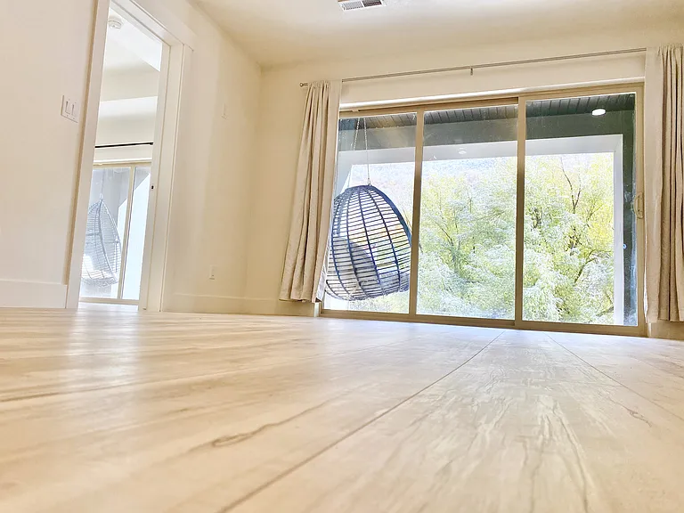 6025 E Emigration Canyon Rd — Photo 37
