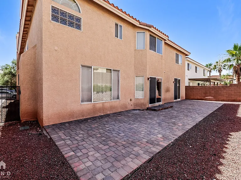 8467 Cambria Cellars Ct — Photo 33