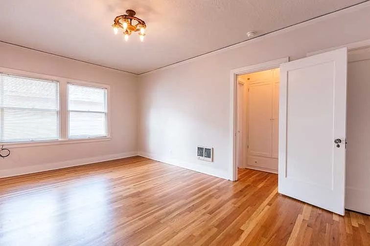 2503 NW Raleigh St — Photo 33