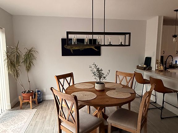 3rd image of 3554 Gardens East Dr APT A