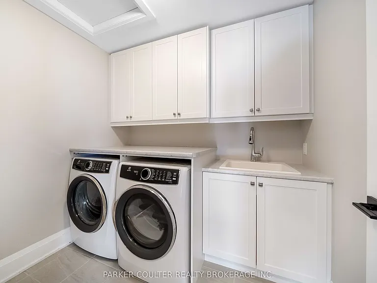 70 Georgian Grande Dr — Photo 37