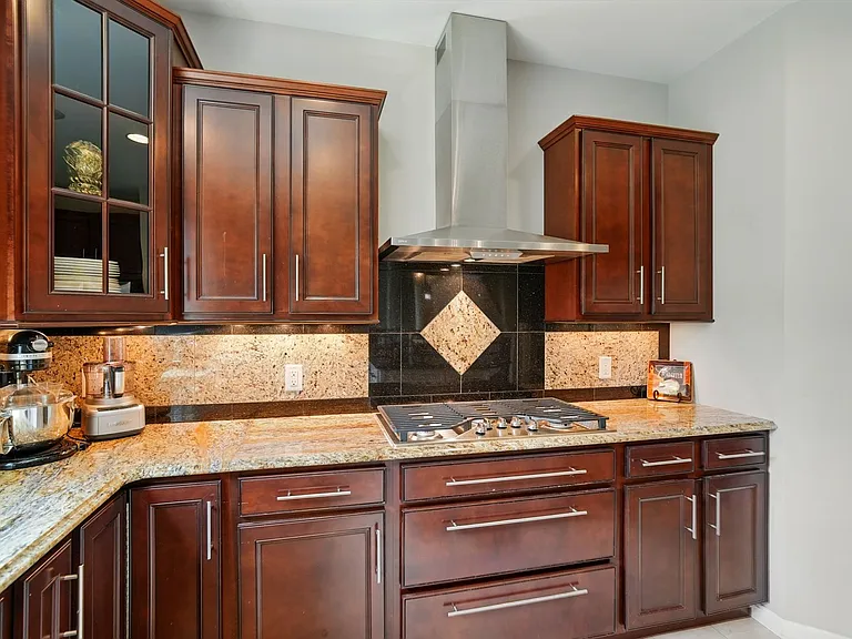 4703 Citation Ct — Photo 14