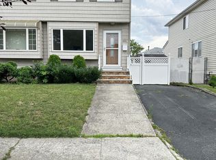 632 Wilson Ave, Staten Island, NY 10312