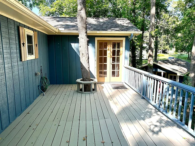 131 Southwood Shores Dr — Photo 14