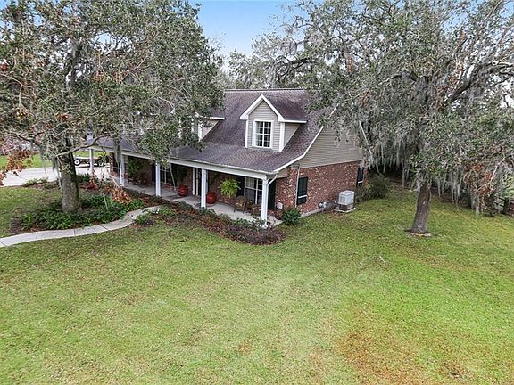 4th image of 110 Maud Olive Dr