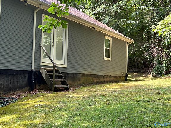 2nd image of 3805 Fall Bluff Dr SW