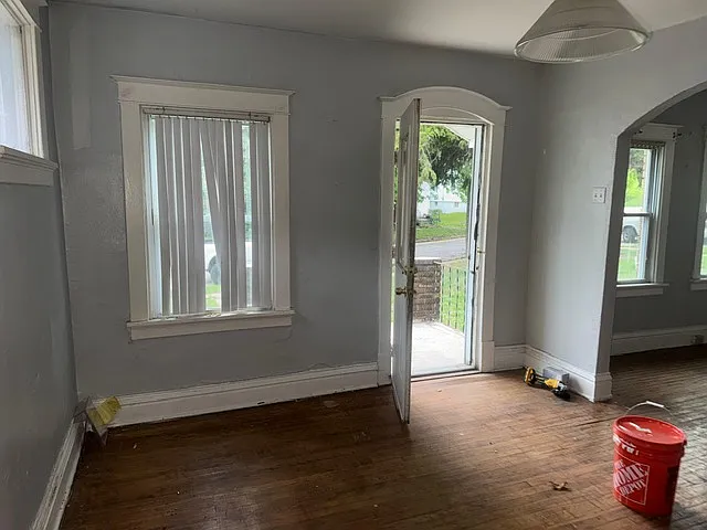 3738 Sylvan Pl — Photo 12
