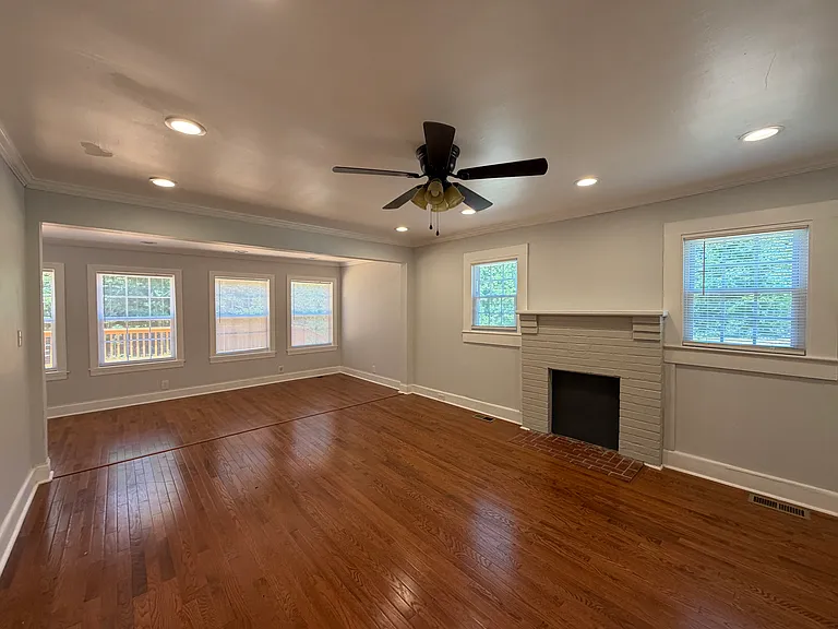 5158 Yadkinville Rd — Photo 3