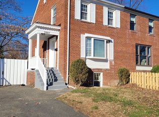 2007 27th St S, Arlington, VA 22206