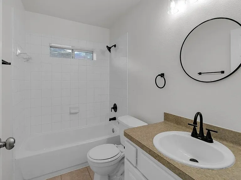 16413 Danika Oak Dr — Photo 17