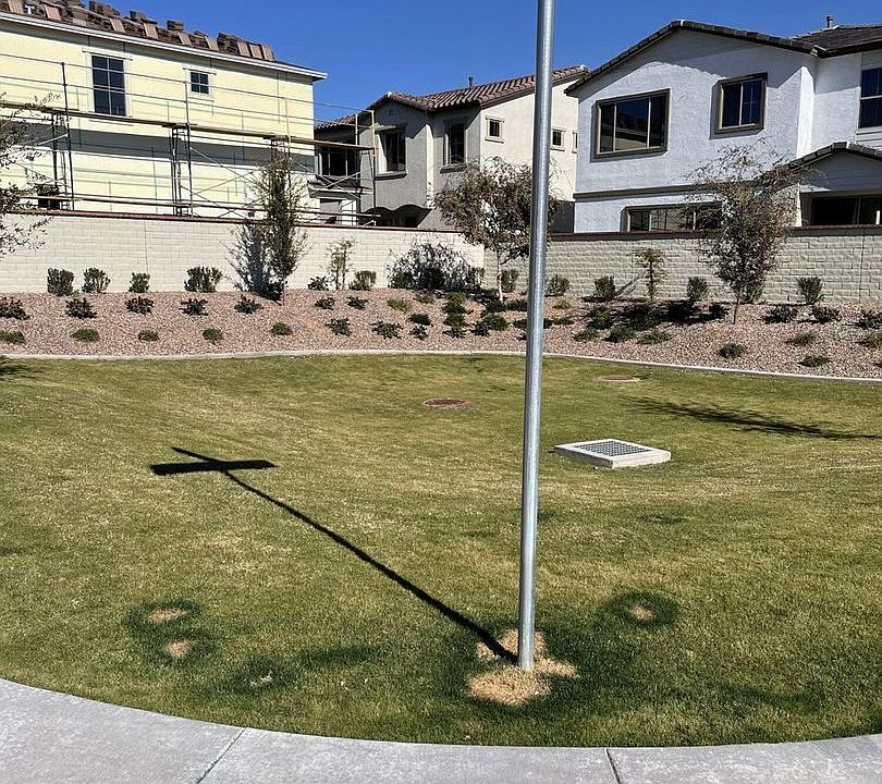 2nd image of 6630 N 14th Pl