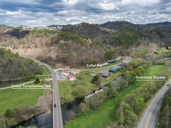 3902 Lake Heights Rd, Tellico Plains, TN 37385