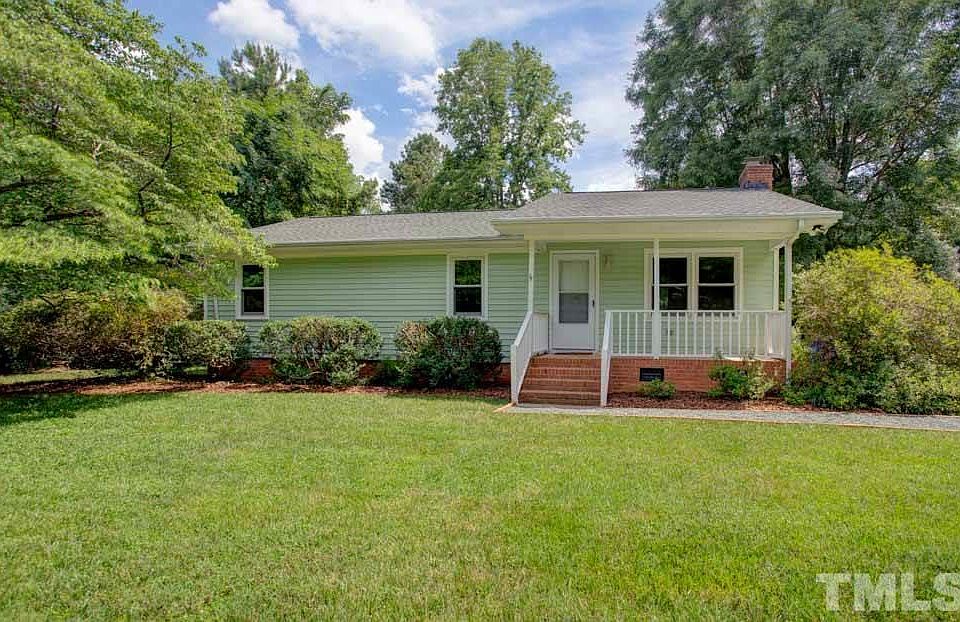 1st image of 2203 Winterberry Dr