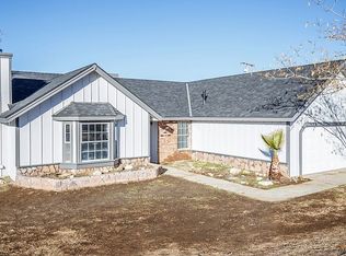 21200 Woodford Tehachapi Rd, Tehachapi, CA 93561