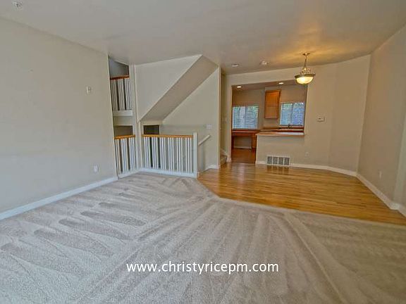 3rd image of 17904 NE 90th St