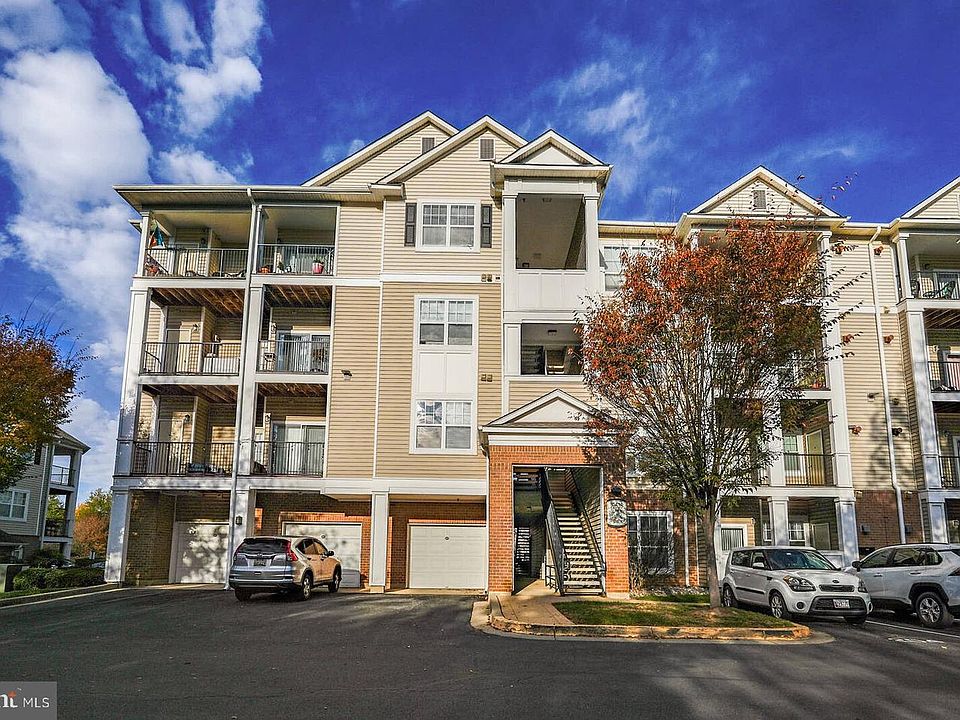 1st image of 19625 Galway Bay Cir APT 104