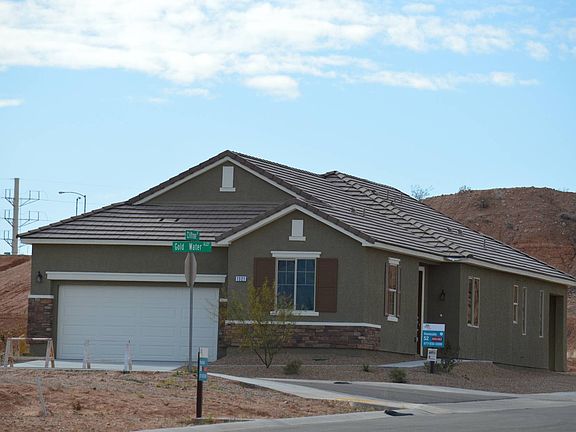 ElevationHomesite 52 has a desirable corner location.