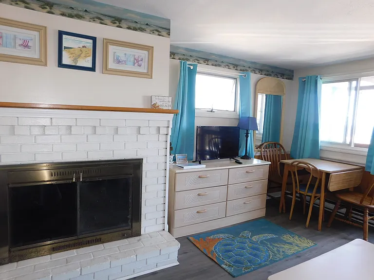 1 Walnut St #23 — Photo 11