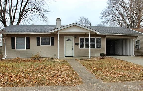 2nd image of 2816 Forest Ave